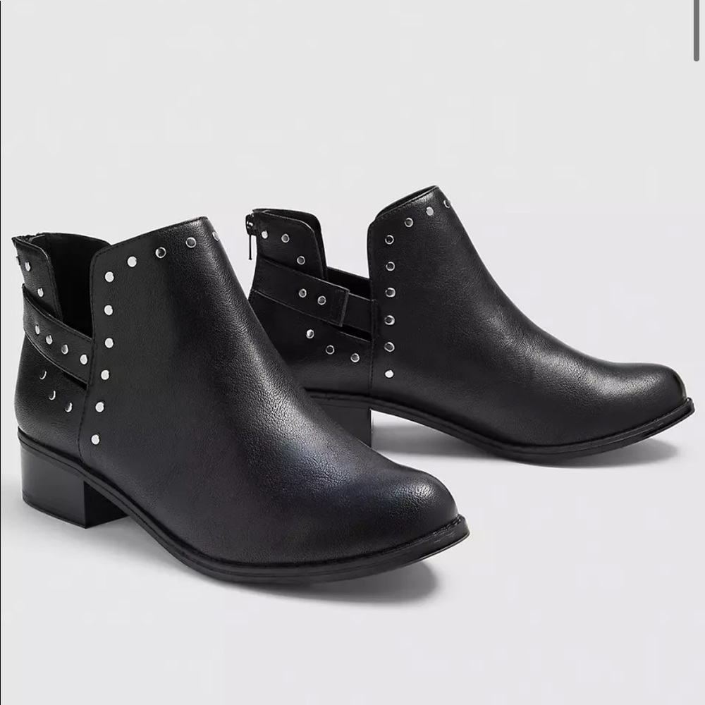 LANE BRYANT Dream Cloud Studded Bootie